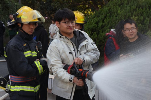 灭火实操1.jpg