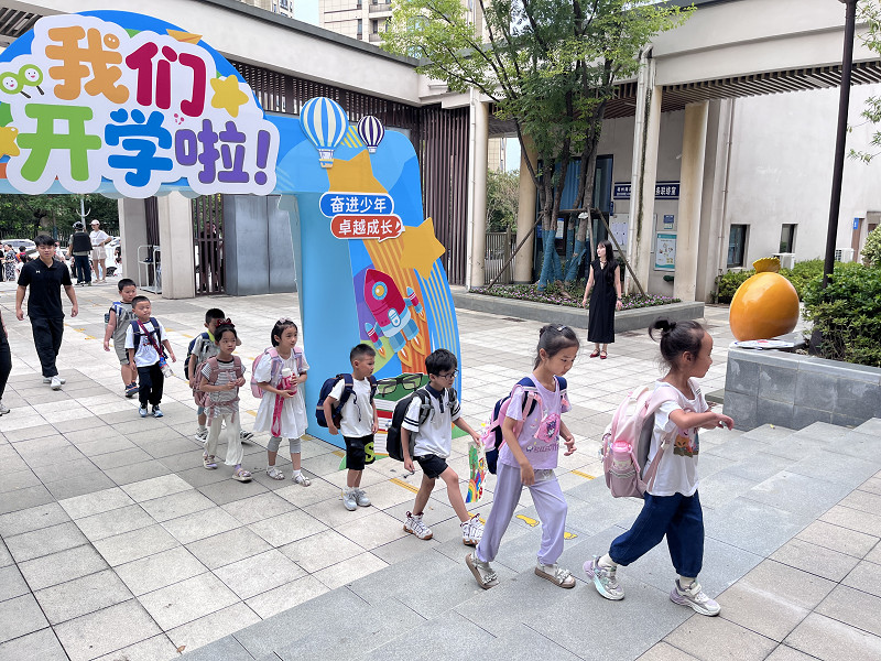 图1.jpg 图1.jpg
