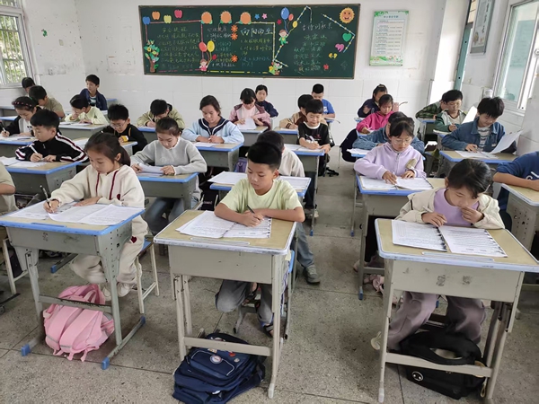 微信图片_20251014155739.jpg