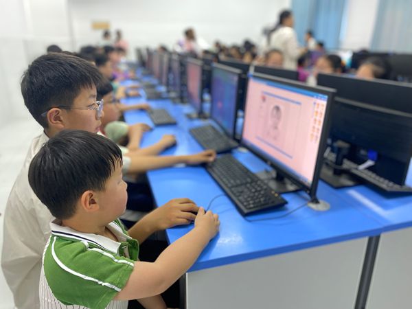 微信图片_20250519151517_副本.jpg