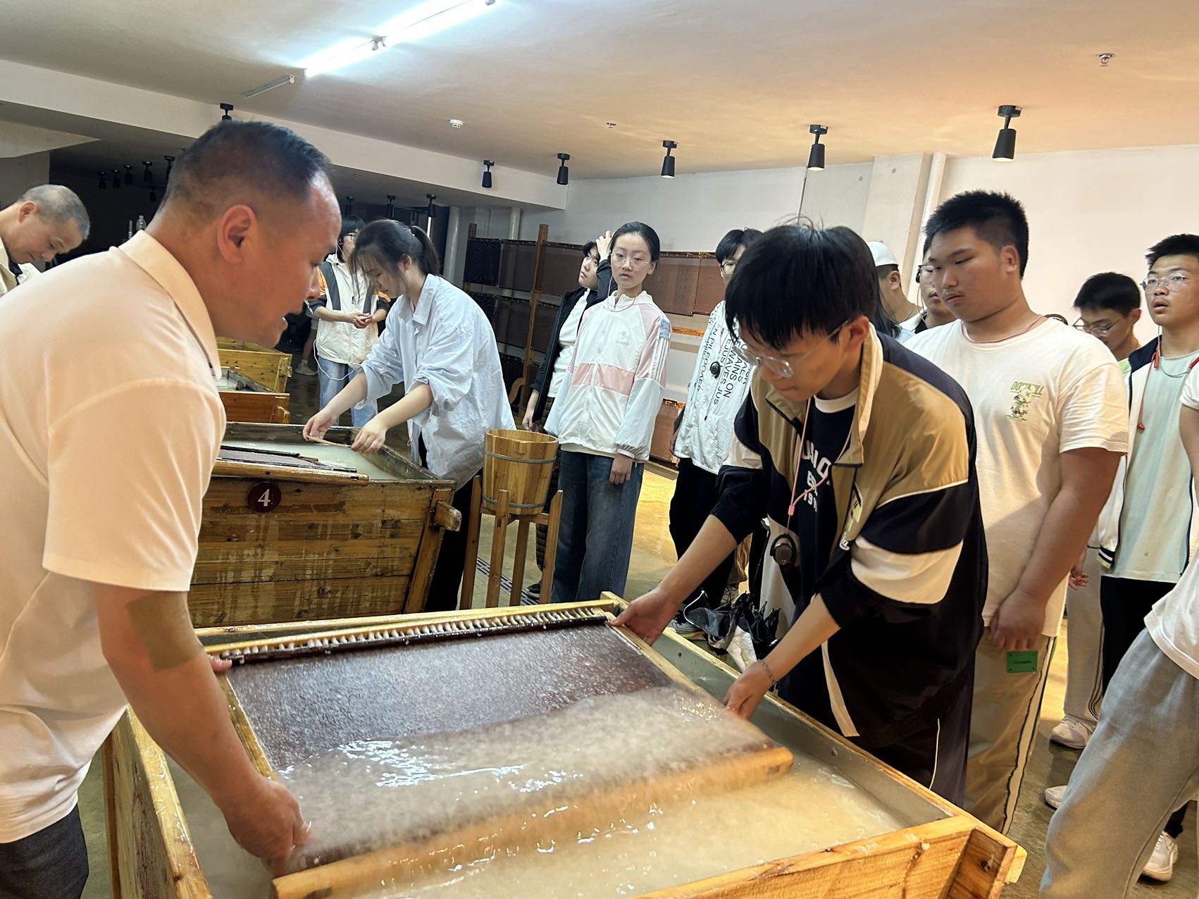 5.07-5第四站泾县宣纸文化园5.jpg 5.07-5第四站泾县宣纸文化园5.jpg