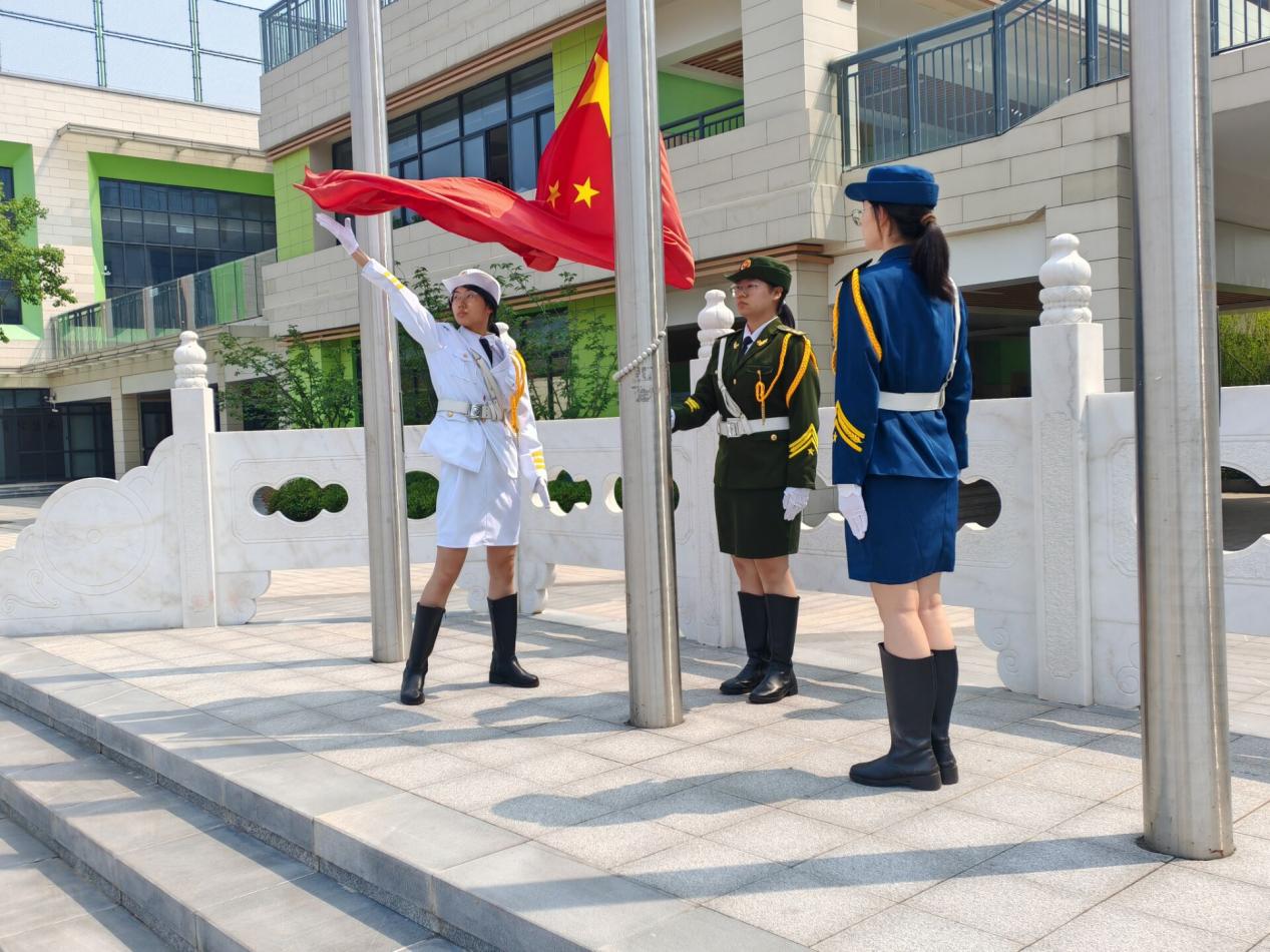 5.27-2.jpg 5.27-2.jpg