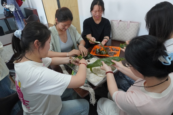 包粽子 (4)_副本.jpg